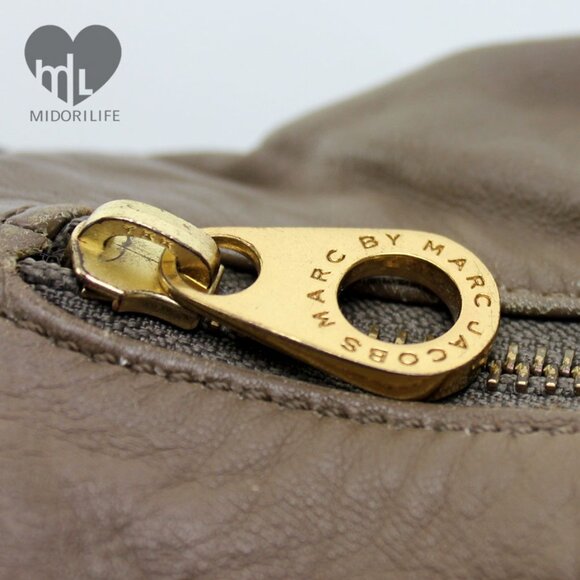 MARC BY MARC JACOBS Framed Hobo - Picture 13 of 14